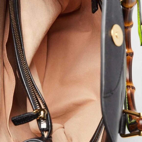 Gucci Black Leather Medium Diana Tote Bag - Picture 12 of 12